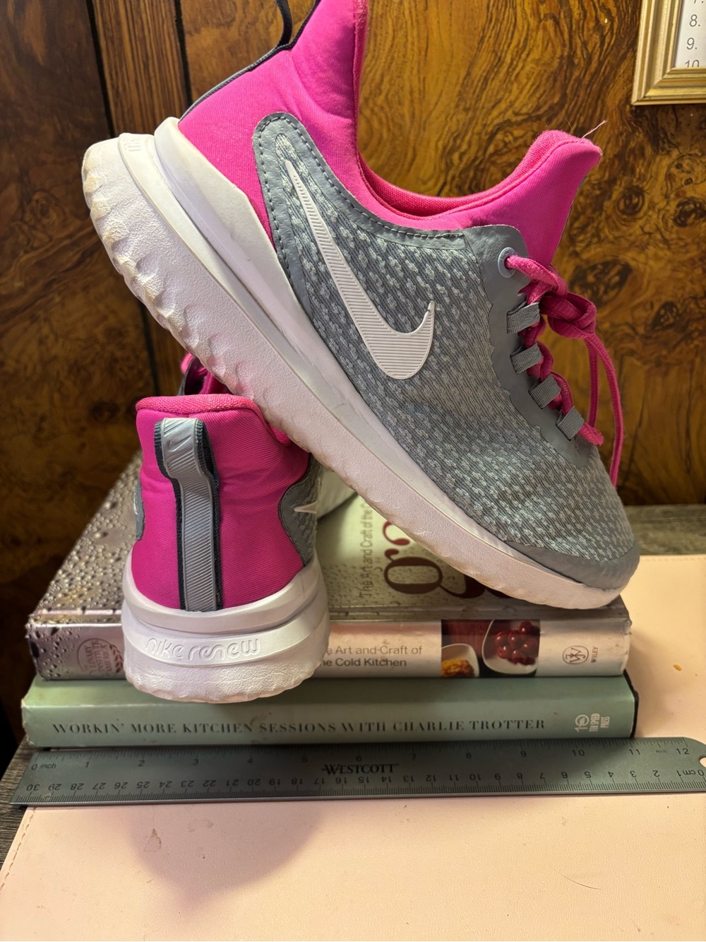 Nike Renew Rival Women Pink and Gray Training Sneakers